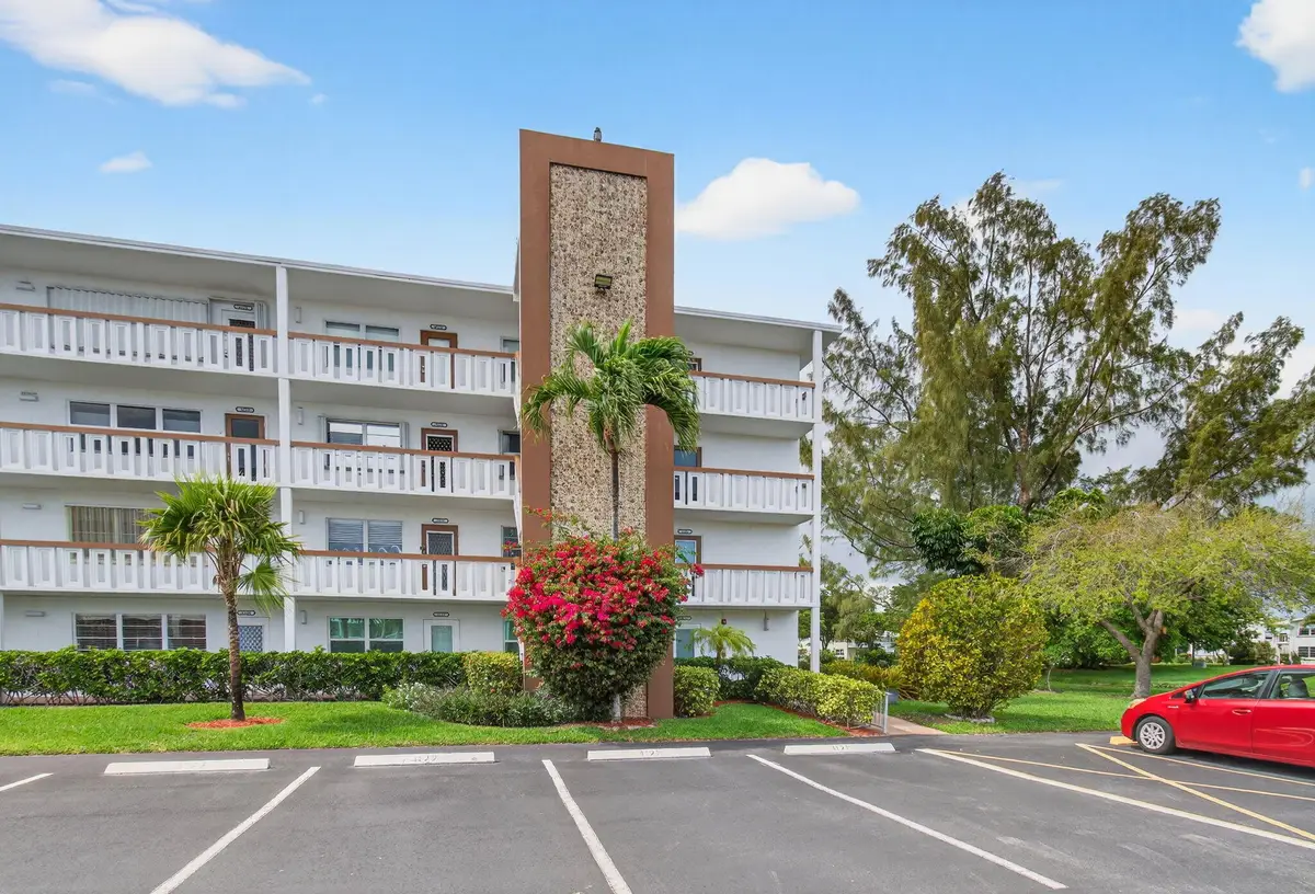 1121 Cambridge F, Deerfield Beach, FL 33442 - #1