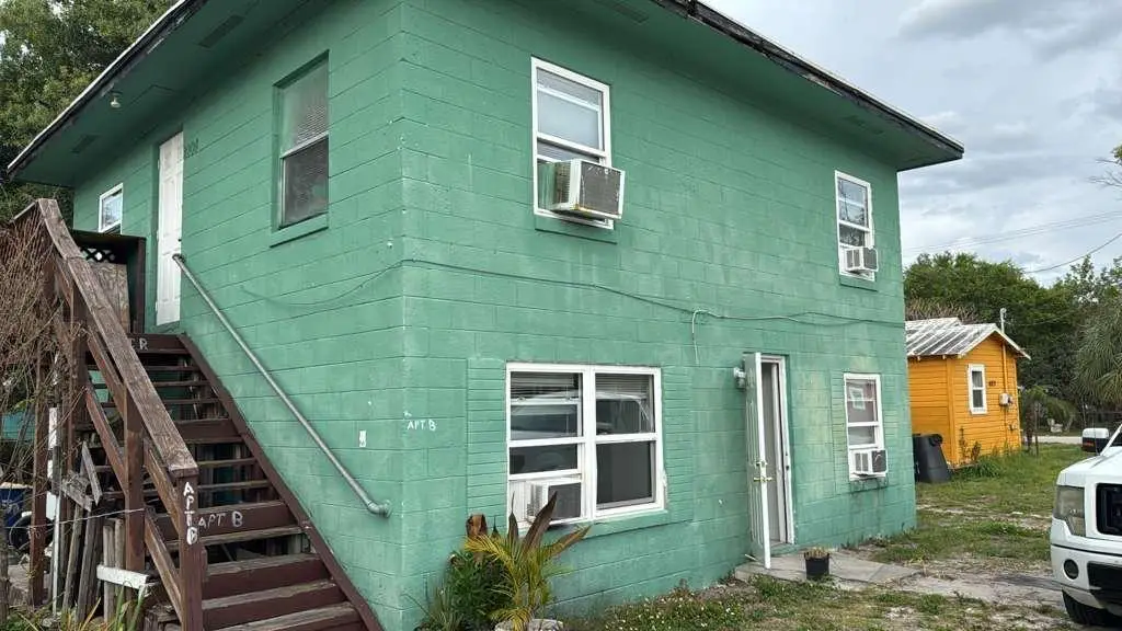 2206 Delaware Avenue, Fort Pierce, FL 34950 - #1