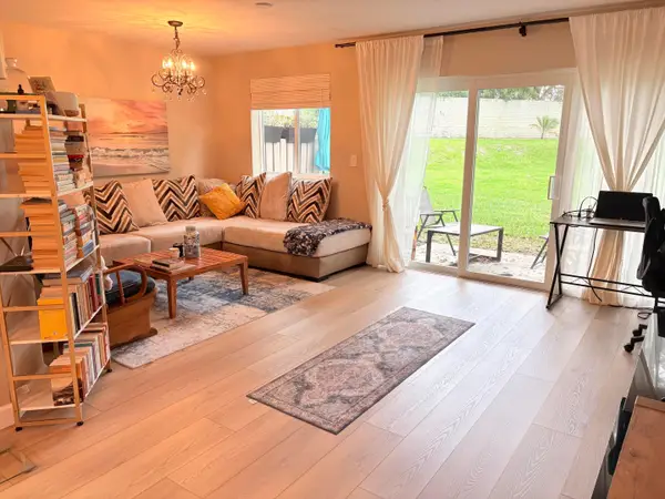 1958 E Discovery Cir Circle E, Deerfield Beach, FL 33442