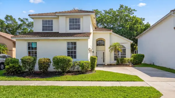 6817 Coral Reef Street, Lake Worth, FL 33467