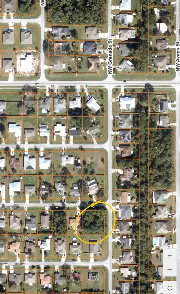 638 NW Grenada Street, Port St Lucie, FL 34983
