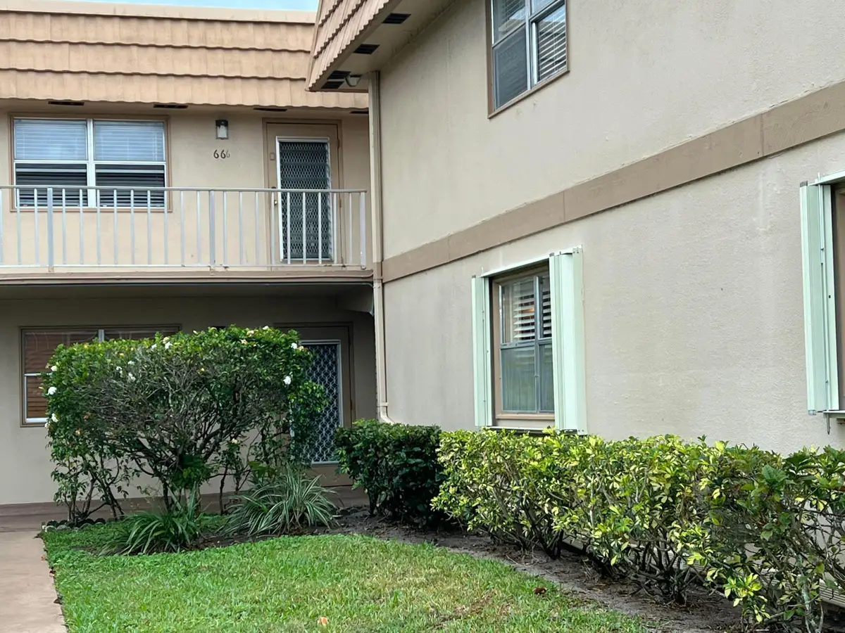 642 N Brittany, Delray Beach, FL 33446 - #1