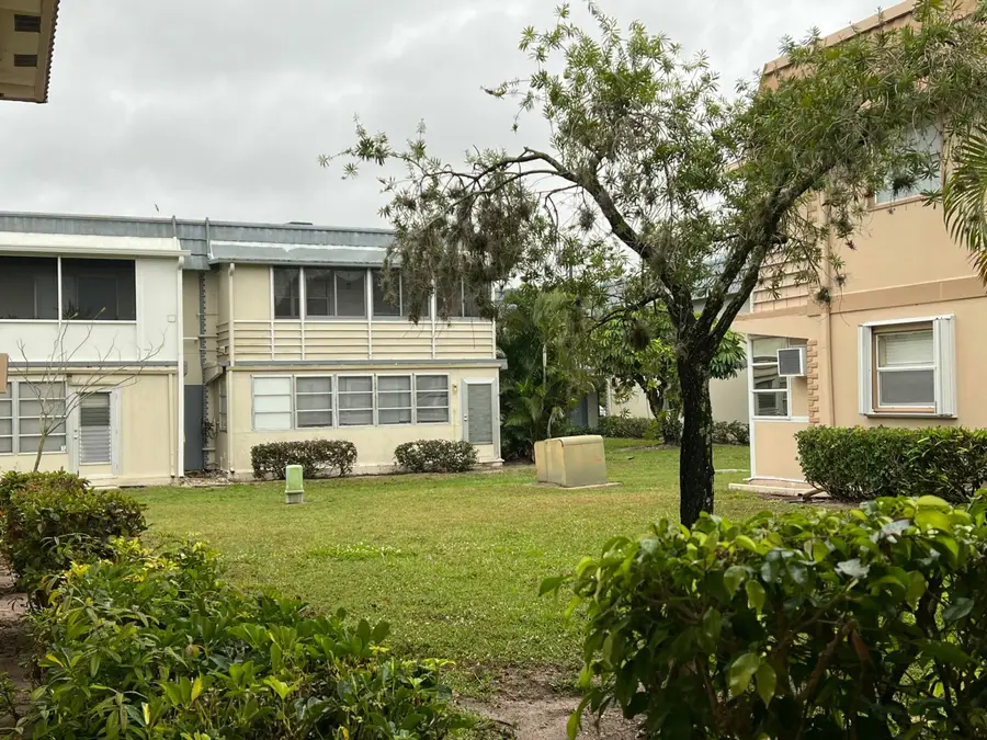 642 N Brittany, Delray Beach, FL 33446 - #3