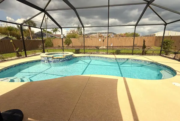 2350 SE Calcutta Circle, Port St Lucie, FL 34952