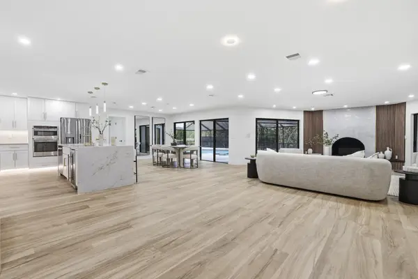 8862 Wendy Lane S, West Palm Beach, FL 33411