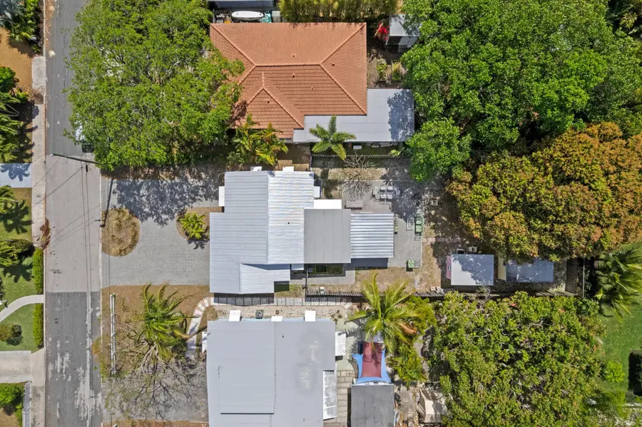 3221 Liddy Avenue, West Palm Beach, FL 33407 - #3