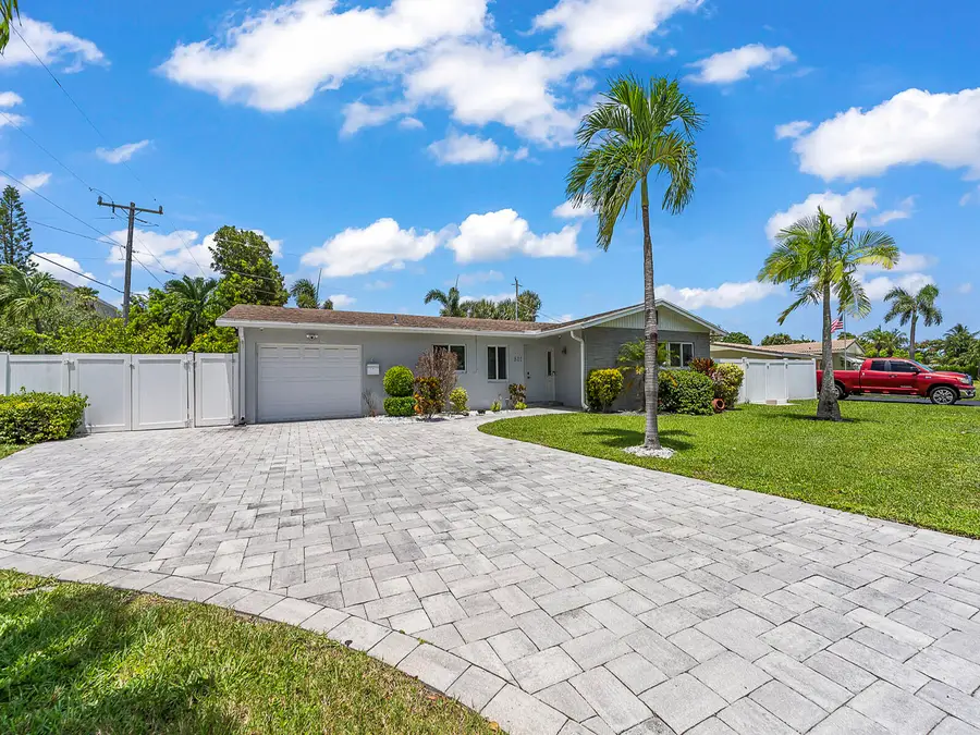 801 SE 14th Street, Deerfield Beach, FL 33441 - #2