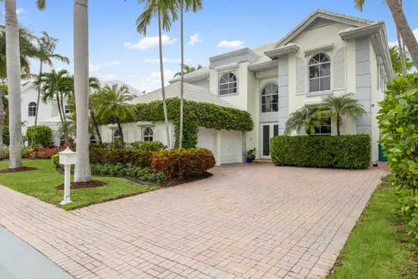 24 Grand Bay Estates Circle, Key Biscayne, FL 33149