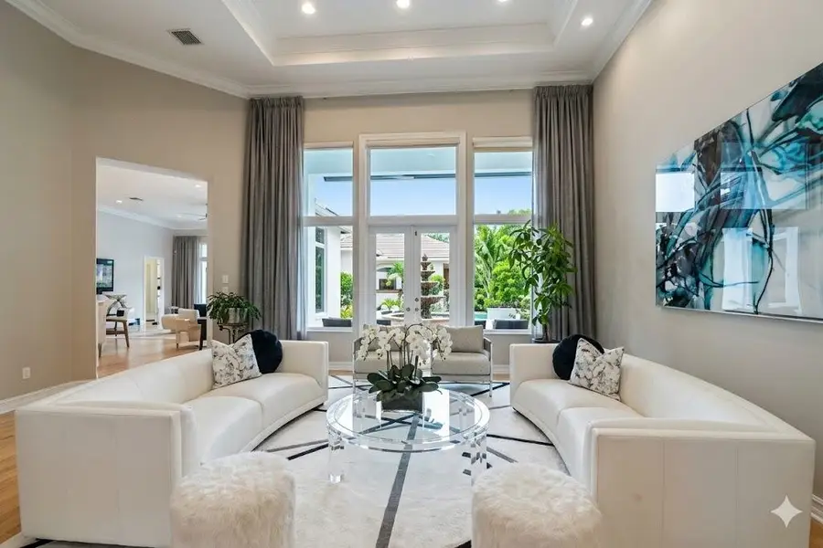 61 Peregrine Avenue, Plantation, FL 33324 - #3