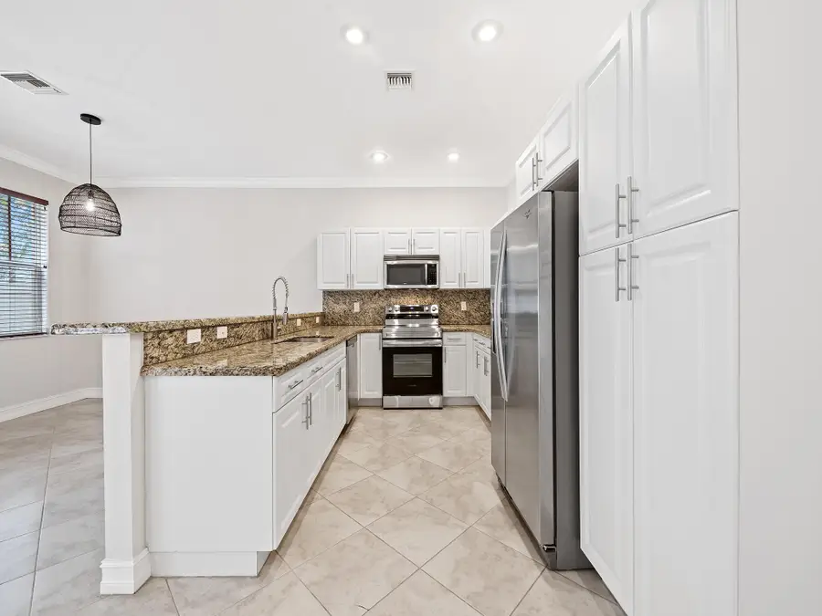 3434 NE 13th Avenue, Oakland Park, FL 33334 - #3