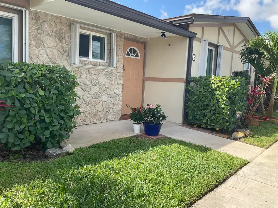 2847 Ashley Drive W #G, West Palm Beach, FL 33415 - #2