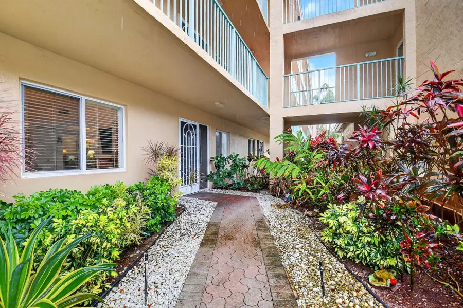 12560 Majesty Circle #104, Boynton Beach, FL 33437 - #2