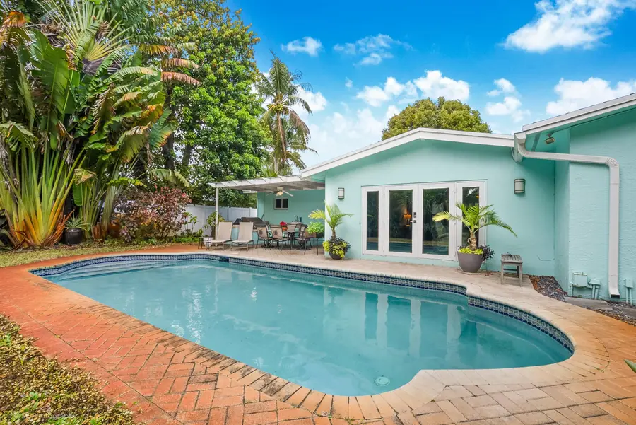 1568 NE 39th Street, Oakland Park, FL 33334 - #2