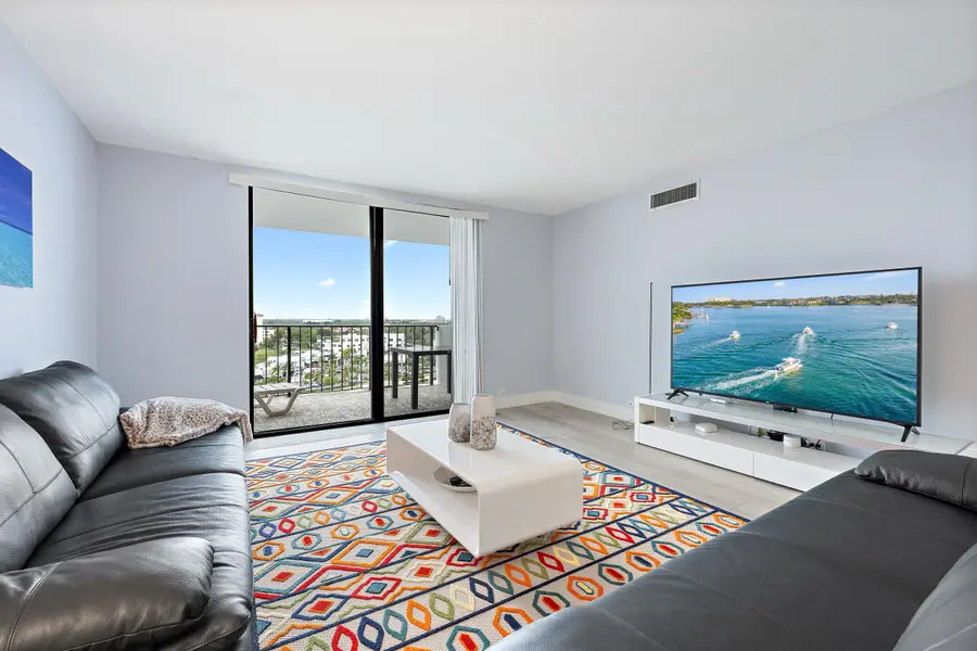 1200 Marine Way #915 (ph7), North Palm Beach, FL 33408 - #2