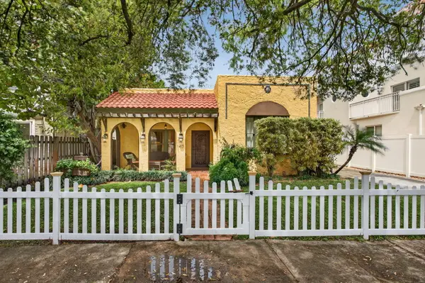 1415 NE 4th Place, Fort Lauderdale, FL 33301