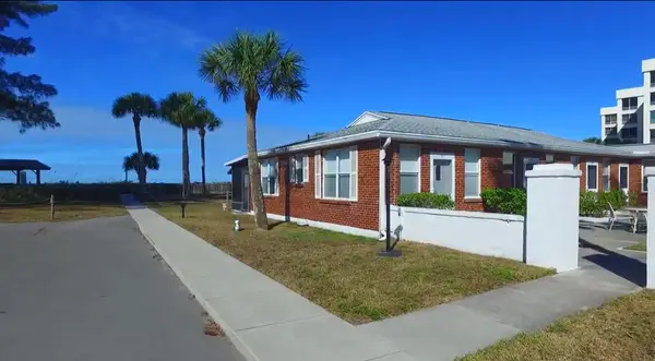 908 Villas Drive, Venice, FL 34285