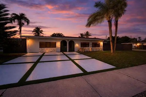 8805 SW 43rd Terrace, Miami, FL 33165