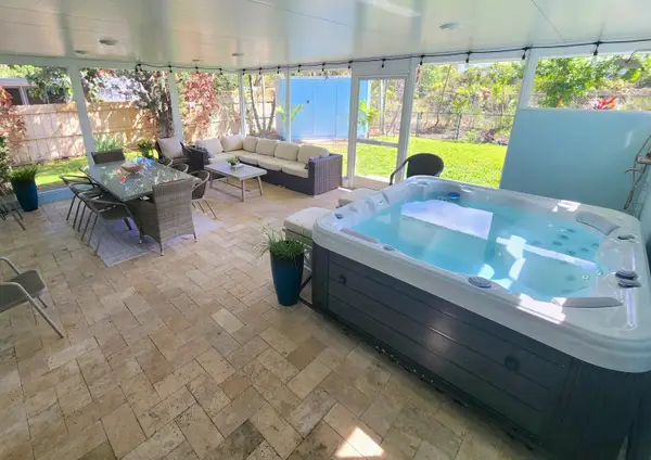 3546 Betty Ann Court E, Palm Beach Gardens, FL 33403