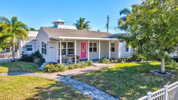 736 Rockland Drive, West Palm Beach, FL 33405