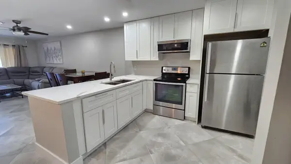 8605 W Sample Road #311, Coral Springs, FL 33065