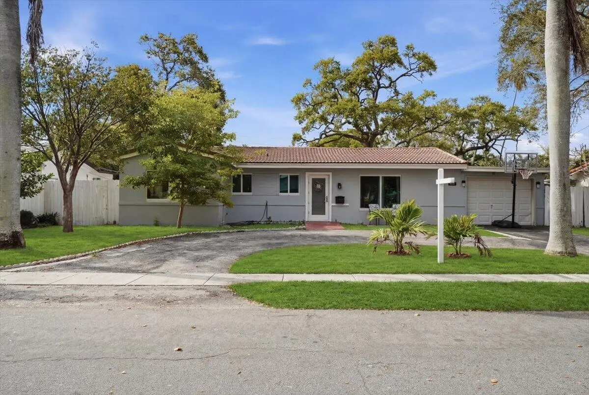 330 SE 6th Street, Pompano Beach, FL 33060 - #1