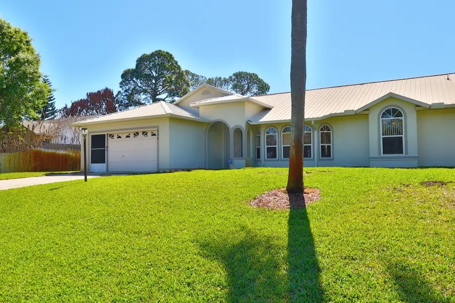 686 Caravan Terrace, Sebastian, FL 32958 - #2