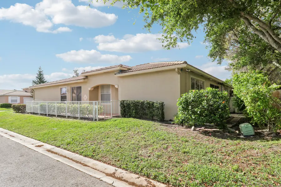 2199 Man Of War, West Palm Beach, FL 33411 - #2