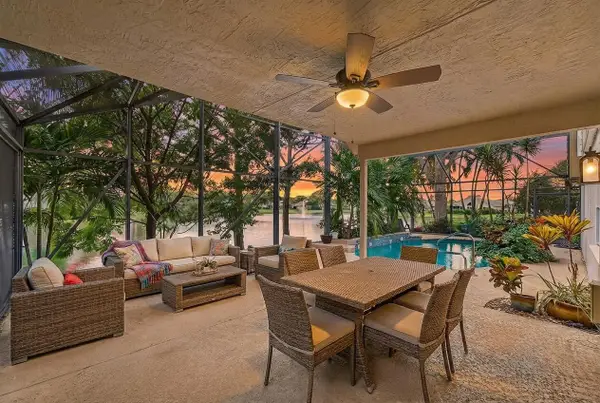 2525 Egret Lake Drive, Greenacres, FL 33413