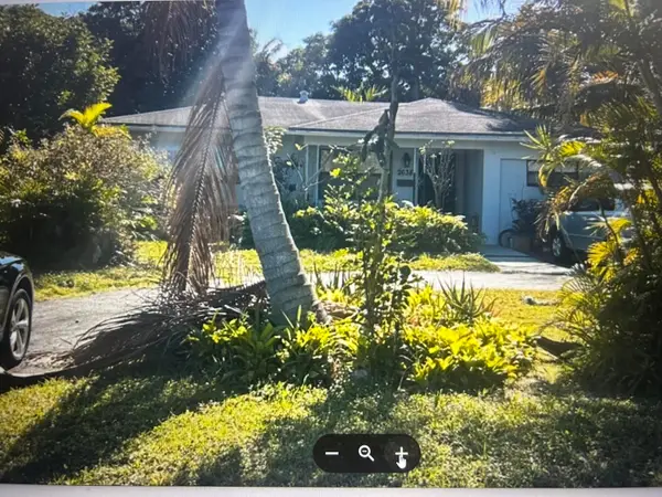 Address Withheld By Seller, Hollywood, FL 33020