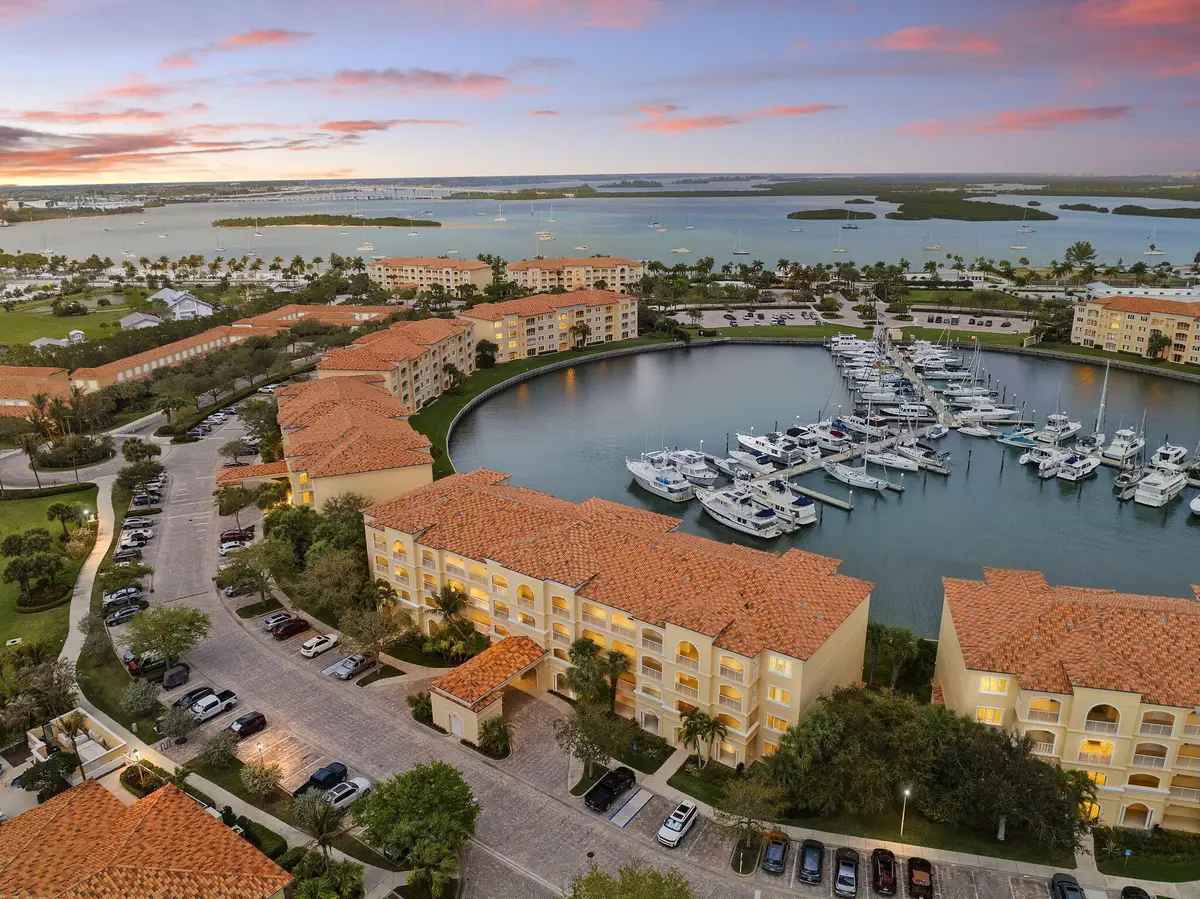 14 Harbour Isle Drive W #Ph01, Fort Pierce, FL 34949 - #1