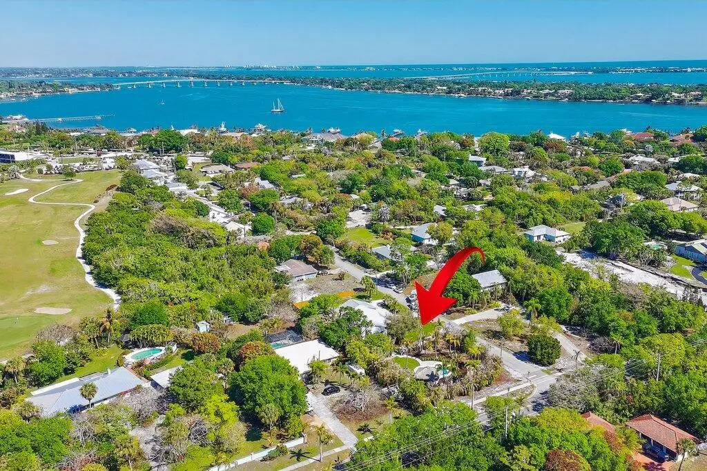 2366 SE Country Club Lane, Stuart, FL 34996 - #1