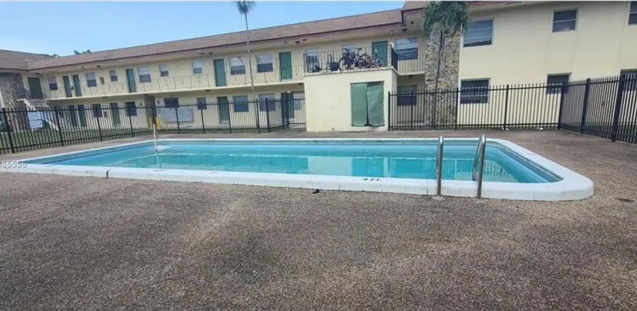 4800 NW 24th Court #D214, Lauderdale Lakes, FL 33313 - #2