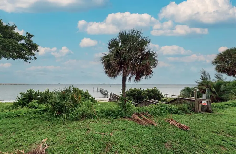 515 S Indian River Drive, Fort Pierce, FL 34950 - #3