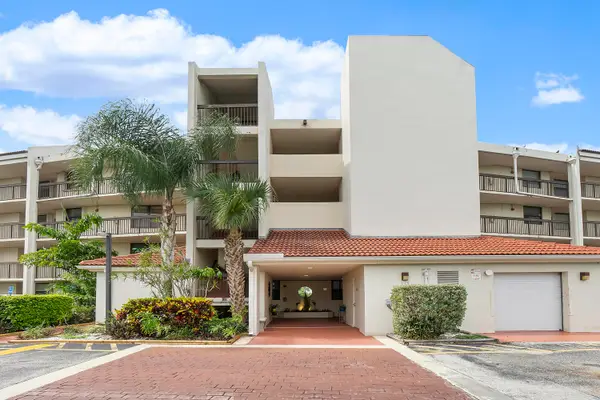 116 Lake Emerald Drive #403, Oakland Park, FL 33309