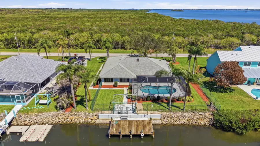 433 SE 12th St Street Se, Vero Beach, FL 32962 - #2