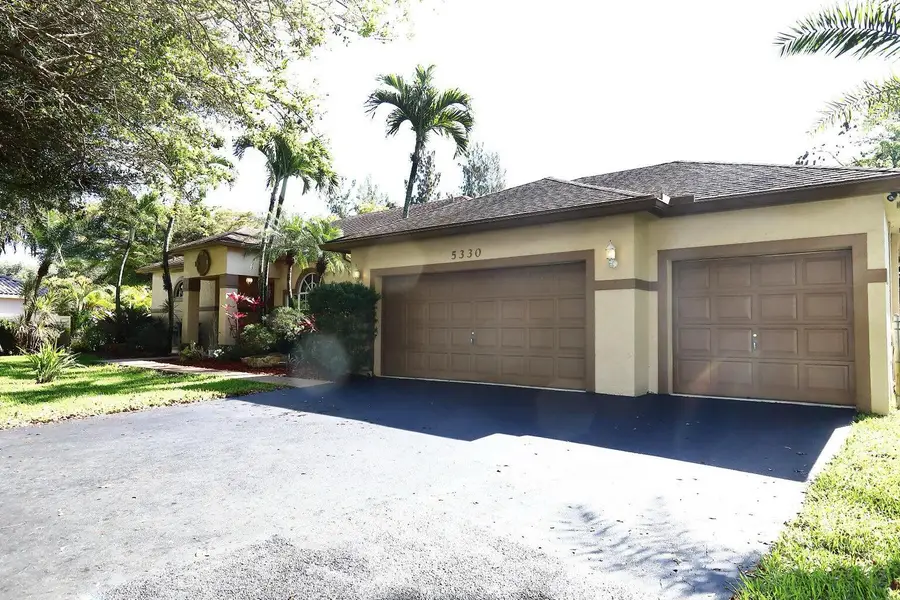 5330 SW 199 Avenue, Pembroke Pines, FL 33332 - #3