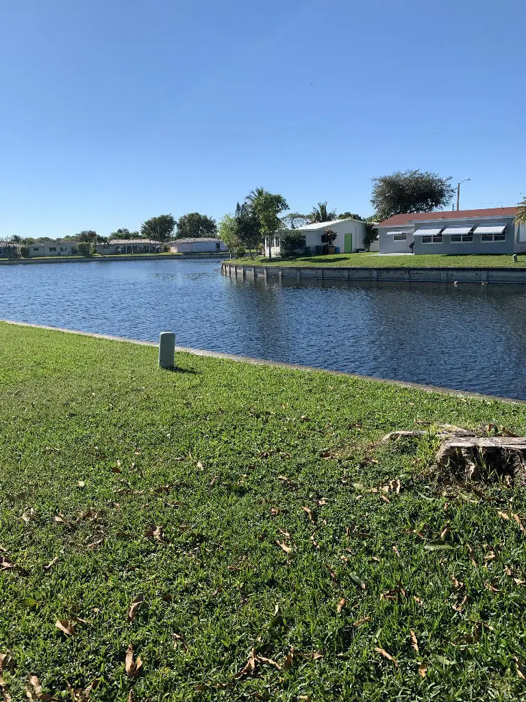 6005 NW 68th Avenue, Tamarac, FL 33321 - #3