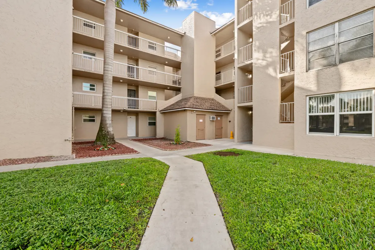 9480 Tangerine Place #102, Davie, FL 33324 - #1