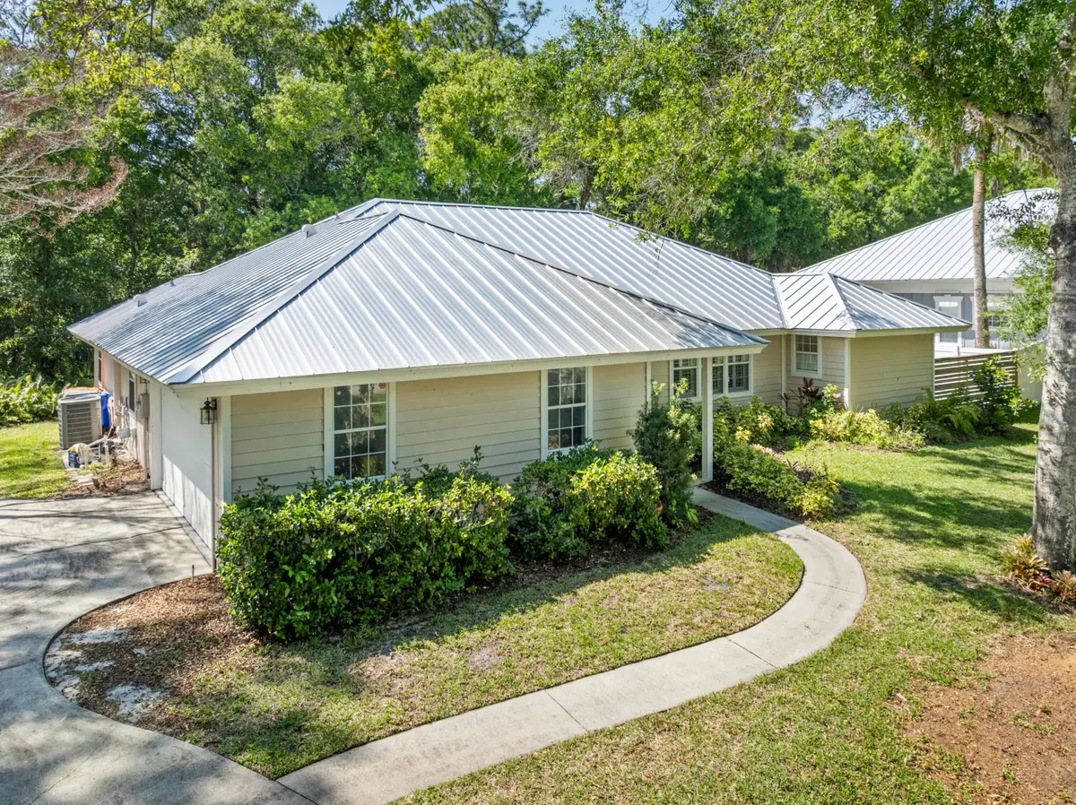 435 61st Avenue, Vero Beach, FL 32968 - #1