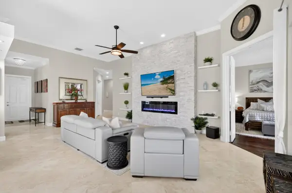 8223 Pine Cay Road, Wellington, FL 33414