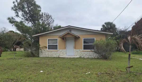 610 N 21st Street, Fort Pierce, FL 34950