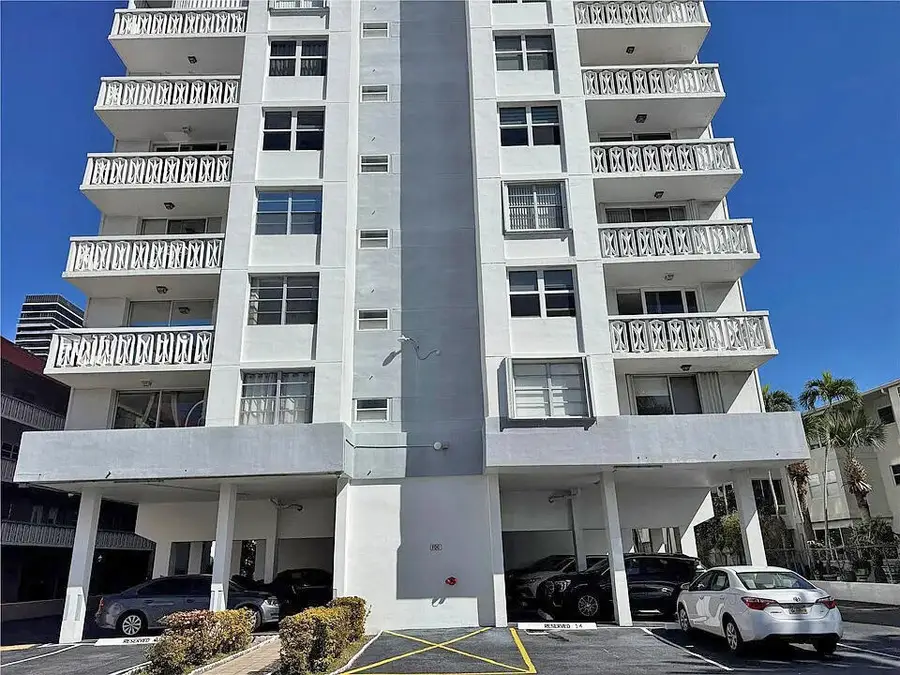 3113 S Ocean Drive #504, Hallandale Beach, FL 33009 - #3