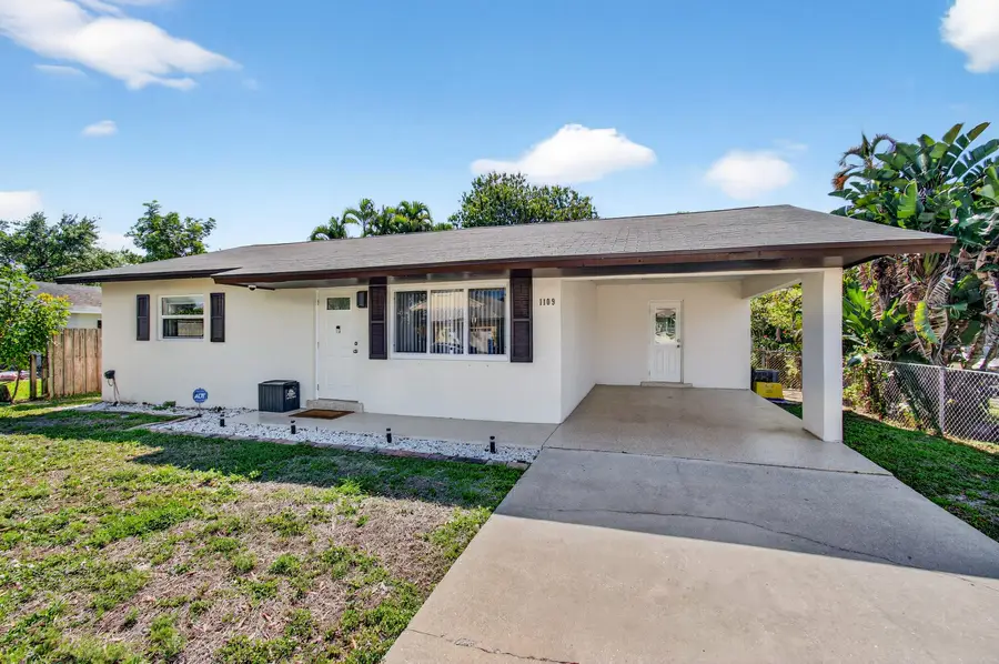1109 NW 8th Street, Boynton Beach, FL 33426 - #2