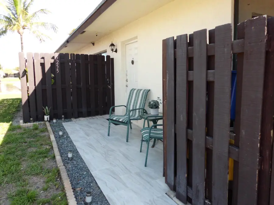 5255 Mendoza Street, West Palm Beach, FL 33415 - #3