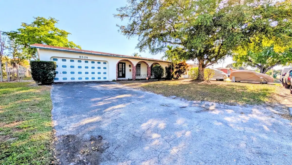 8528 Windsor Drive, Miramar, FL 33025 - #1