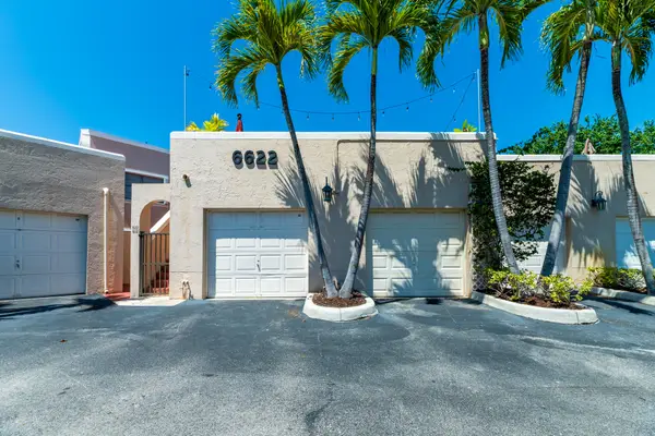 6622 Villa Sonrisa Drive #812, Boca Raton, FL 33433
