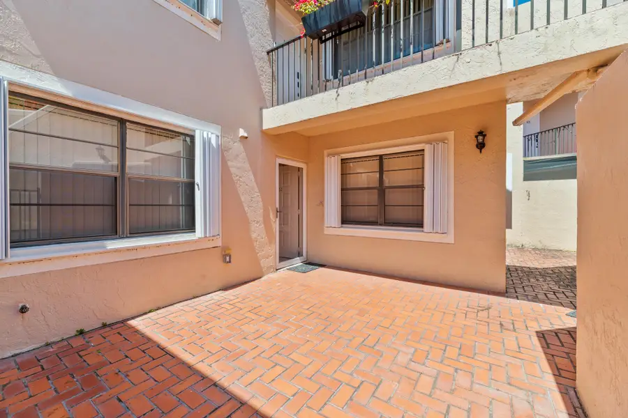 6622 Villa Sonrisa Drive #812, Boca Raton, FL 33433 - #3