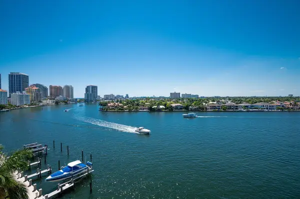 511 Bayshore Drive #802, Fort Lauderdale, FL 33304