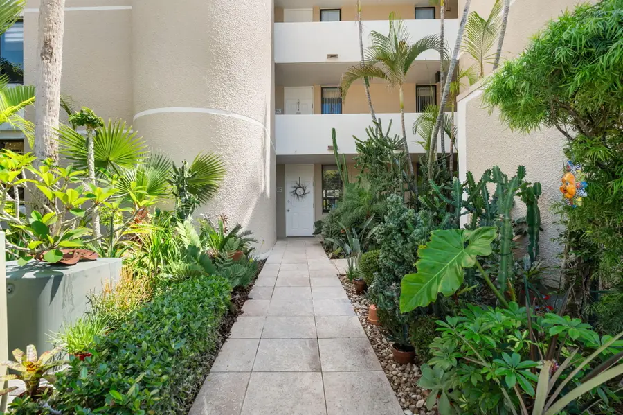 3412 NE Causeway Boulevard #102, Jensen Beach, FL 34957 - #2