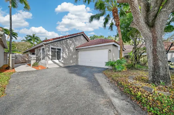 10160 NW 3rd Court, Plantation, FL 33324